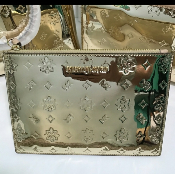 Michael Kors - Picture 5 of 7